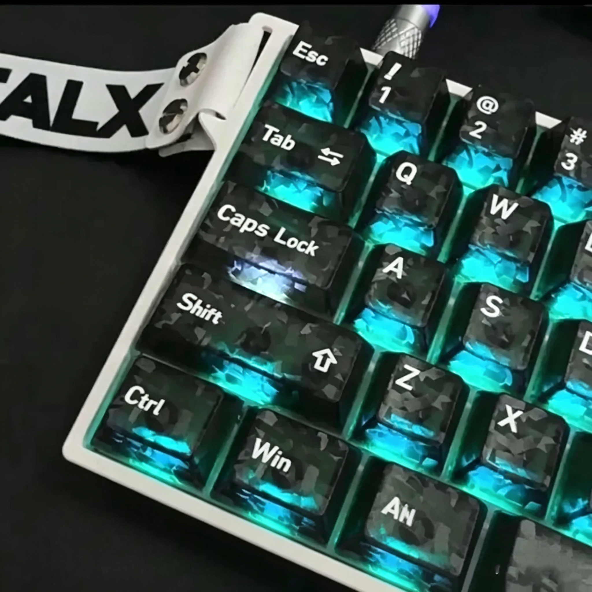 2026 New Forged Carbon Fiber T - Keyboard Gaming Transparent recensione e prezzo