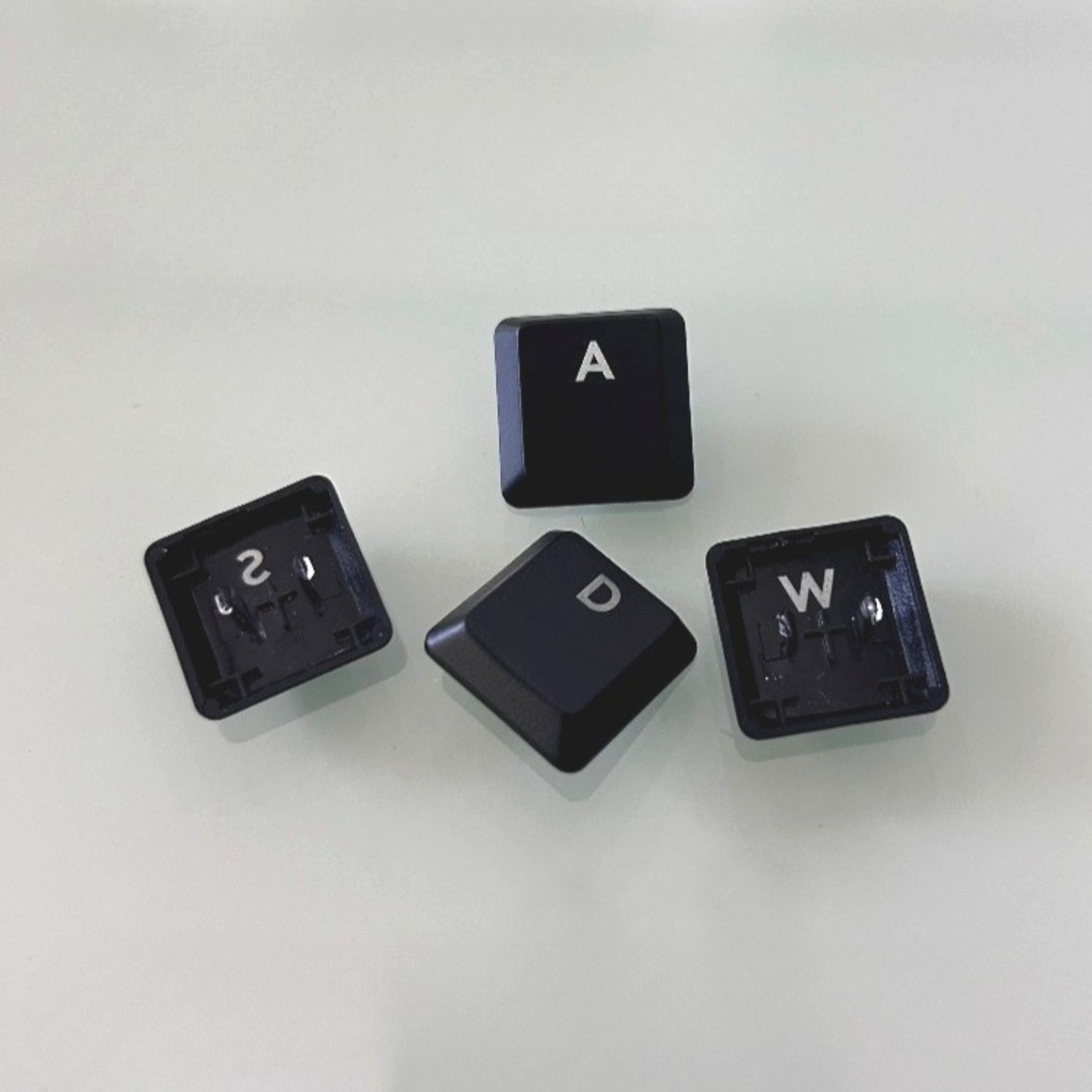 Transparent low axis keycaps c - Keyboard Gaming Transparent recensione e prezzo