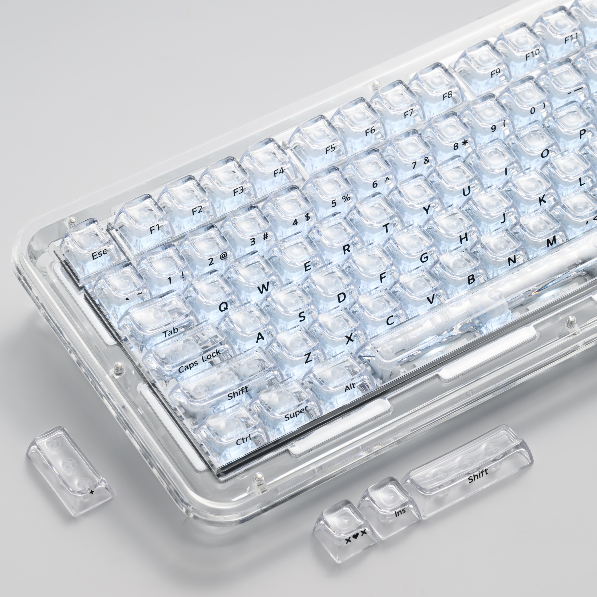 XVX Crystal Transparent SA Pro - Keyboard Gaming Transparent recensione e prezzo
