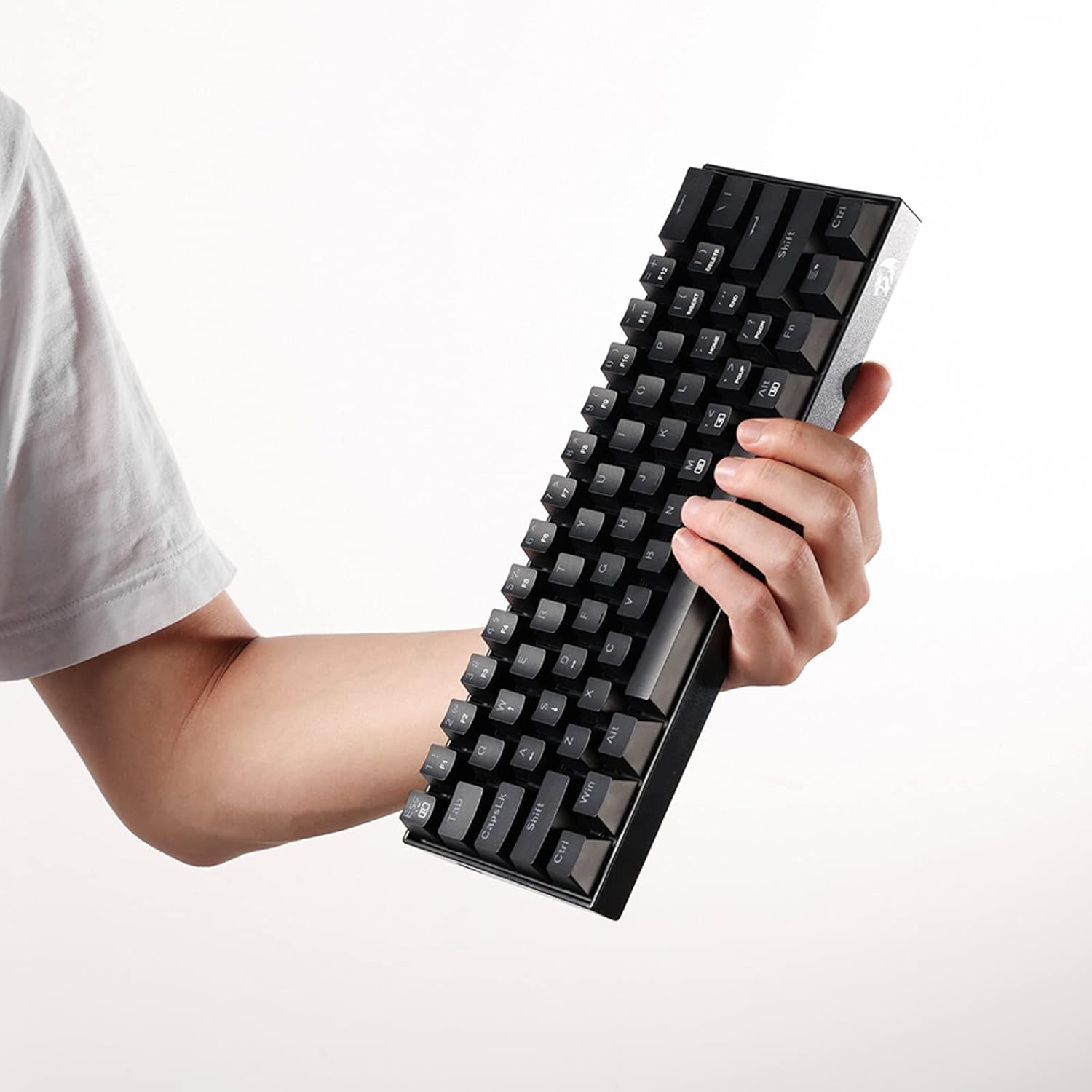Redragon K630 Dragonborn 60% W - Gaming Keyboard Mobile recensione e prezzo
