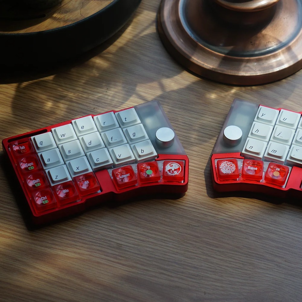 Cornix Split Keyboard Wireless - Gaming Keyboard Ergonomic recensione e prezzo